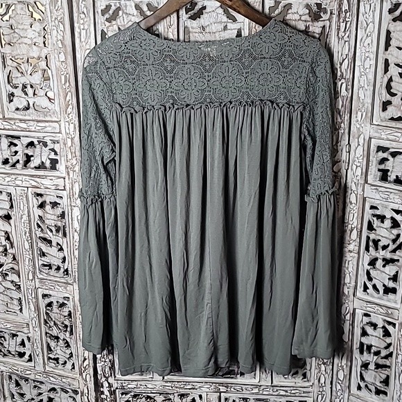 Easel Womens Sage Green Lace Detail Bell LongSleeve Tunic Blouse Oversized Small - Picture 6 of 8